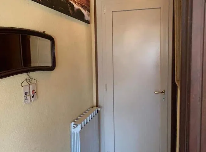 게스트하우스 Lakshmi House 라팔로